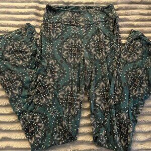 Charlotte Russe, extremely soft boot pants, size S; patterned design